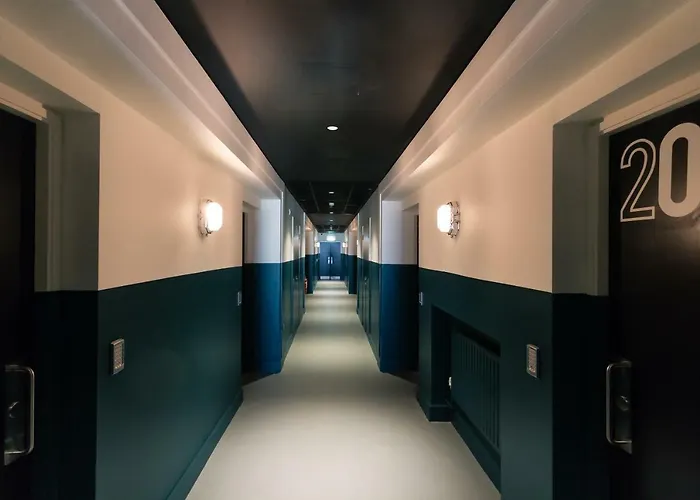 Hostel Latroupe Jacobs *