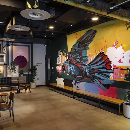 Latroupe Jacobs * Dublin