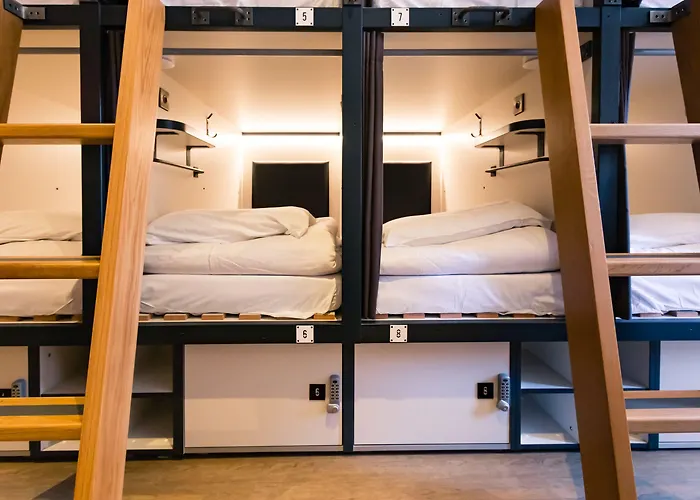 Auberge de jeunesse Latroupe Jacobs *