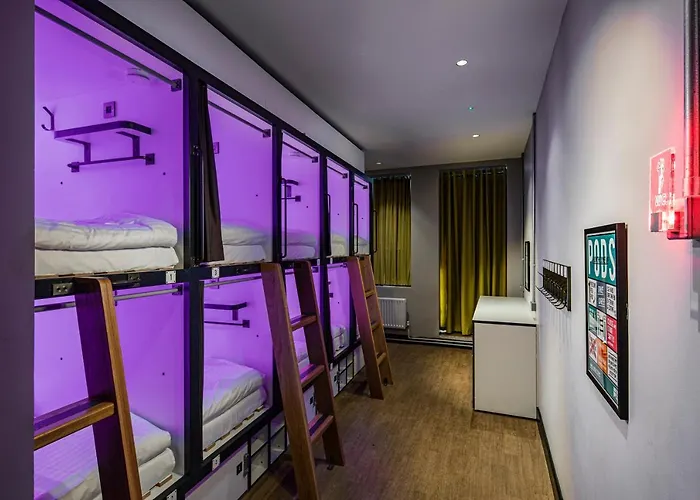 Auberge de jeunesse Latroupe Jacobs *