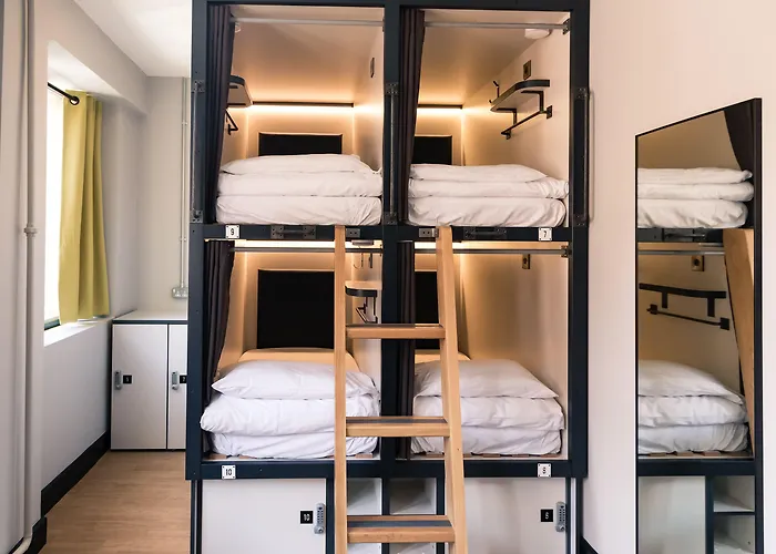 Latroupe Jacobs * ダブリン