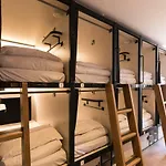 Latroupe Jacobs Hostel Δουβλίνο