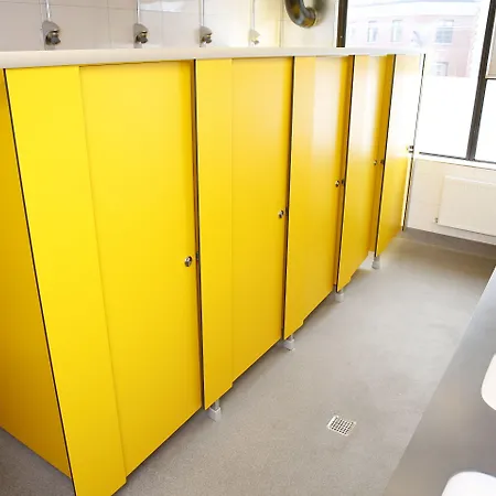 Latroupe Jacobs Hostel *