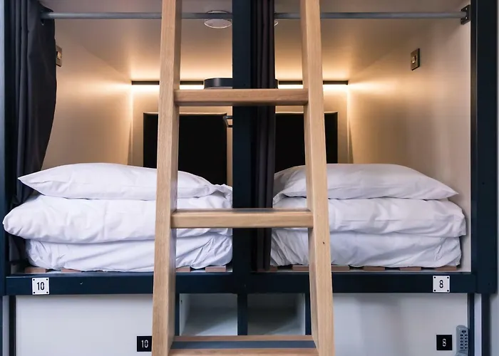 Latroupe Jacobs Дублин