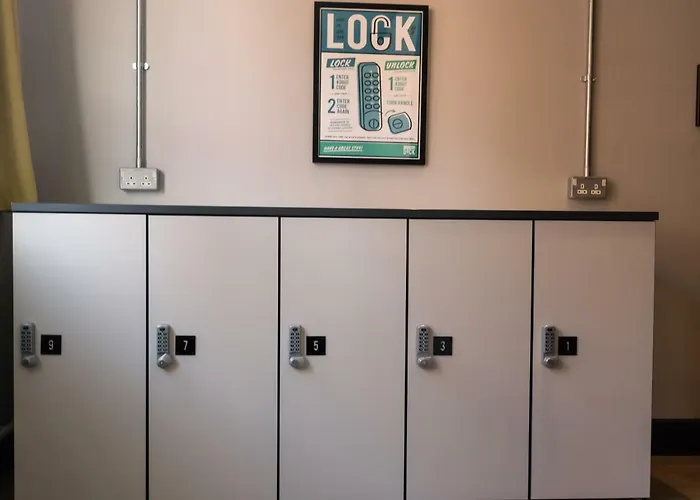 Latroupe Jacobs Дублин